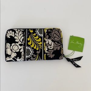NEW Vera Bradley accordion wallet!!!